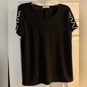 89th & Madison Black Tee with Metallic Sleeve Accents